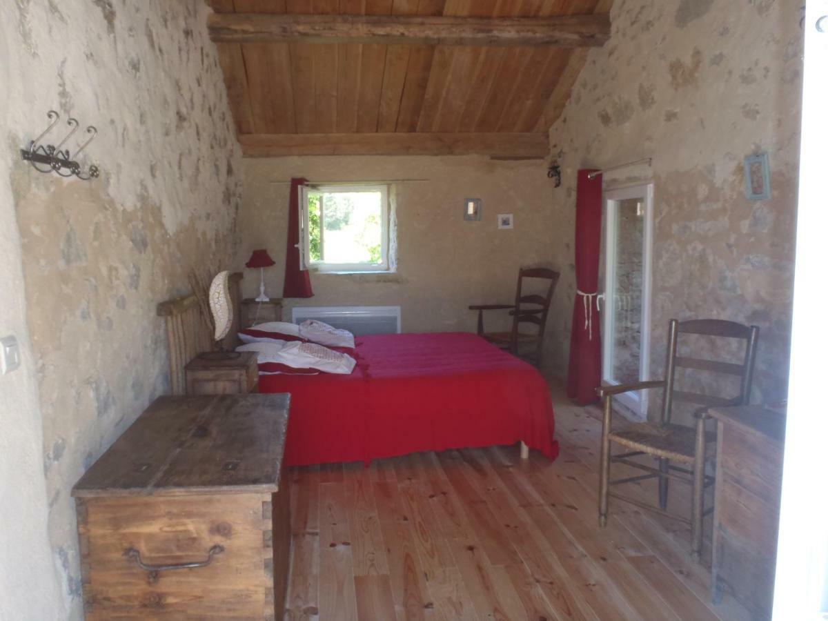 Chambres Du Domaine De Bombes Mostuéjouls Екстериор снимка
